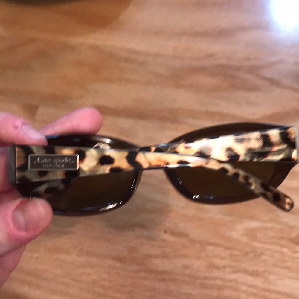 Kate Spade brown sunglasses with case - Picture 4 of 8